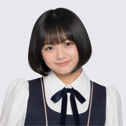 田村 しいな