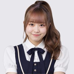 小山 りほ